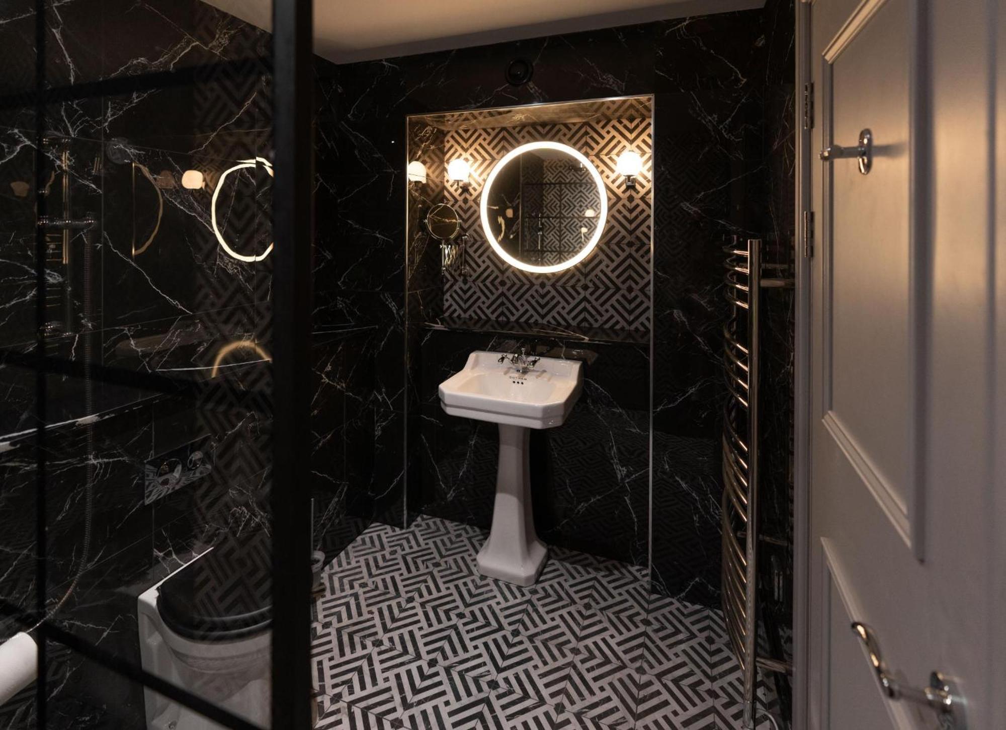 Hotel Gotham Newcastle ภายนอก รูปภาพ